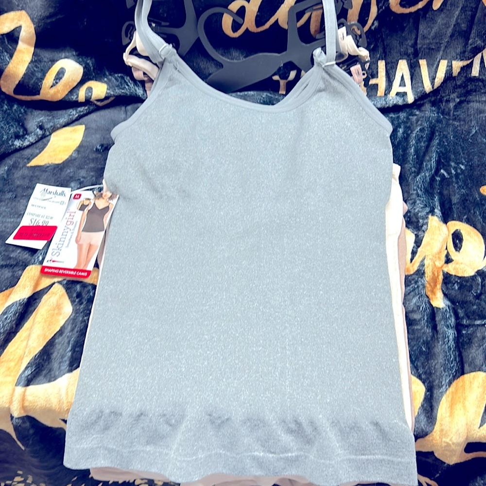 COPY - Camis that smooth and shape .